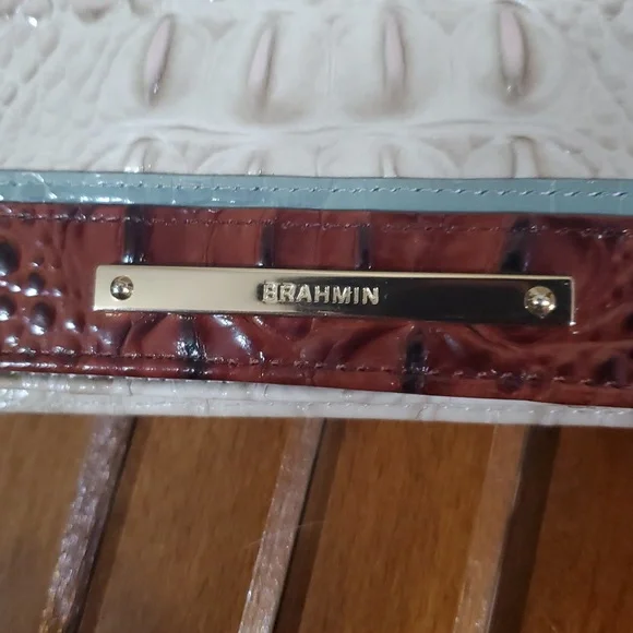 Brahmin Debra  Wristlet /Wallet Croc Embossed Leather - Picture 2 of 6